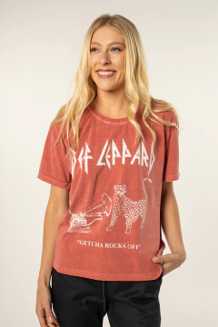 T-shirt Box Estonada New Def Leppard - comprar online