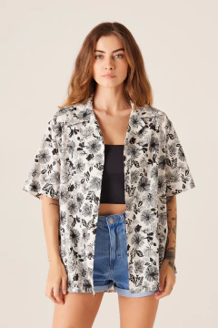 Shirt Box Oversized Flowers (SALE) na internet