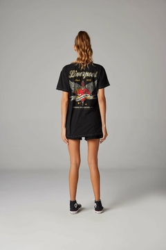 Long-T Dashed Fly Heart - comprar online