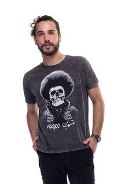 Camiseta Masculina Estonada Skull Voodoo Child