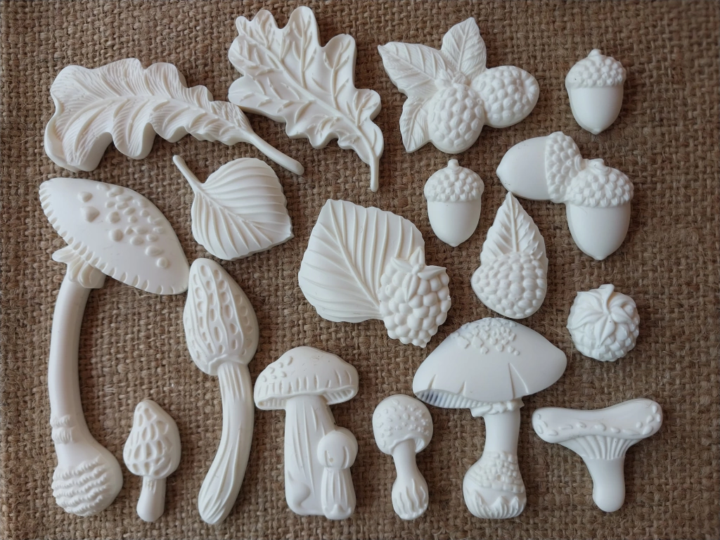 Apliques de Resina Woodland 17pçs