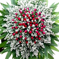 Coroa de Flores com Rosas Vermelhas (Tamanho P,M,G)