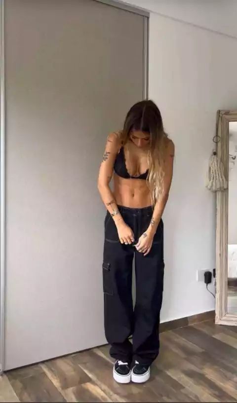 Jean Cargo Negro- pespunte blanco