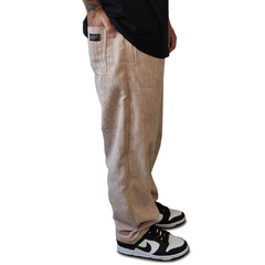Calça Baggy Veludo Bege na internet
