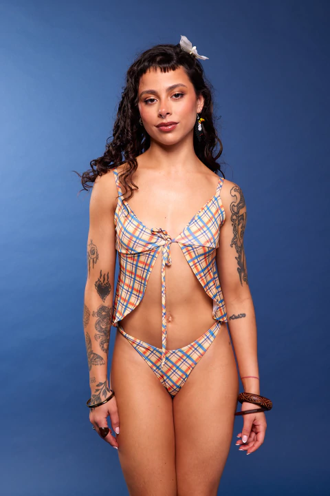 Remera “gesell” amarilla