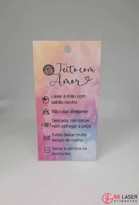 Tag Papel Couchê - FEITO COM AMOR + INSTRUÇÕES DE LAVAGEM - PRONTA ENTREGA (modelo 13) - comprar online