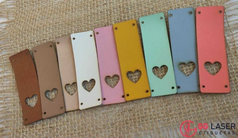 100un Etiquetas de Borda Coração - *PRONTA ENTREGA* Tamanho 6,5x2cm