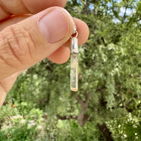 Dije con aguamarina en Plata 925