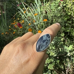 Anillo regulable de obsidiana tela de araña en plata 925 - comprar online