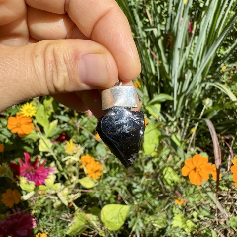 Dije con punta de flecha de obsidiana negra en Plata 925 - comprar online