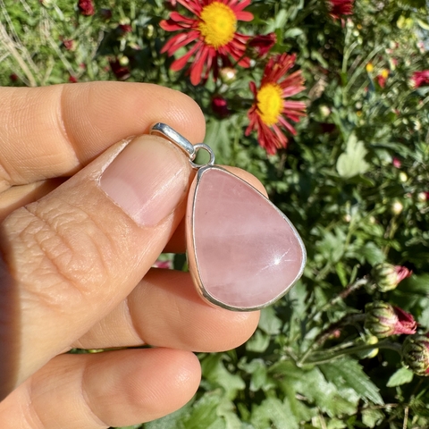 Dije con cuarzo rosa en Plata 925 - comprar online