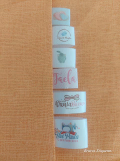 Etiqueta Cetim Bandeirinha 1,5 x 6 cm - loja online