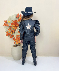 Conjunto Boiadeira Ana Castela Calça + Blazer na internet