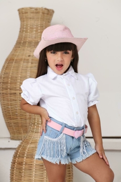 Conjunto infantil Boiadeira Ana Castela blusa + cinto + shorts na internet