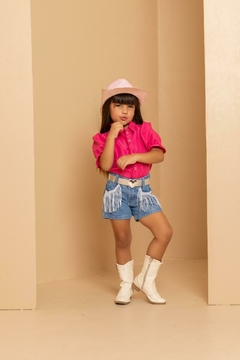 Conjunto Boiadeira Ana Castela blusa+ shorts + cinto na internet
