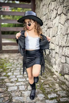 Conjunto boiadeira country Ana Castela saia + casaco Couro ecológico na internet
