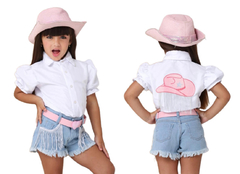 Conjunto infantil Boiadeira Ana Castela blusa + cinto + shorts