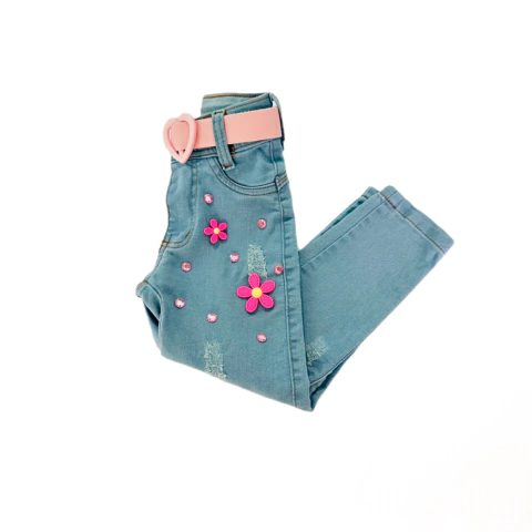 Calça jeans + cinto aplique flores