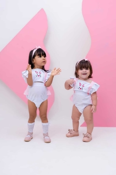 Romper + Laço Coelhinho da Páscoa