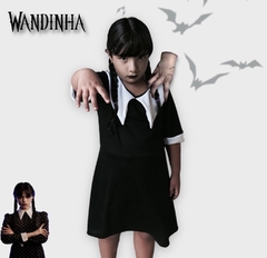 Fantasia infantil menina Wandinha