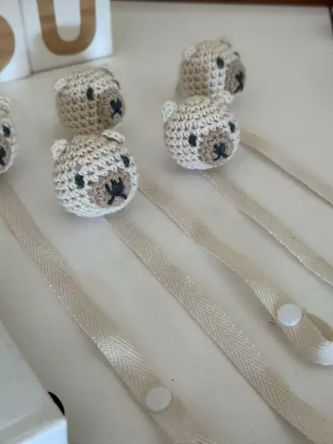 Portachupete oso crochet