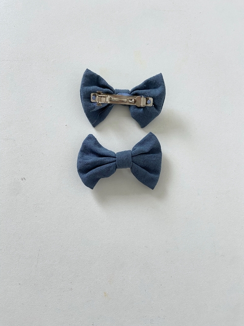par moños azules