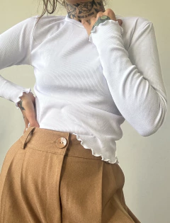 Remera ANTO Blanca en internet