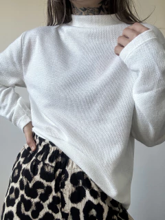 Sweater Liviano AGUS Butter - I LOVE ALL BASICS
