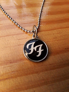 COLLAR MEDALLITA - FOO FIGHTERS