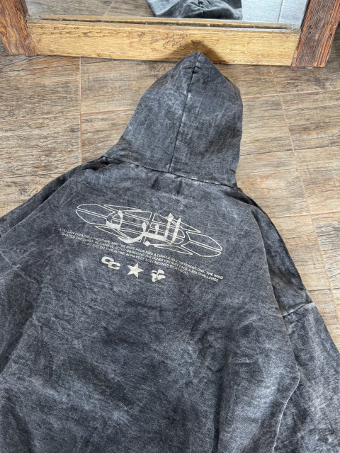 Buzo OVERSIZE “Washed Cc”