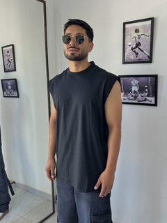 Remera SIN MANGA en internet