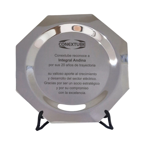 Plato octogonal 21 Cms de diámetro