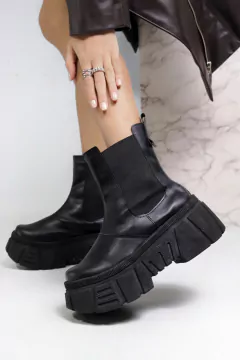 VERA NEGRO