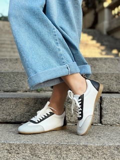 BOSSA BALLERINE WHITE (ult 39 ) - LAPOPIE SHOES