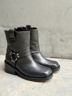 NORRIS BLACK (LUXURY BOOTS) en internet