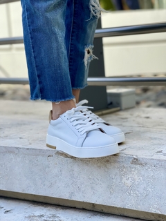 SAM WHITE (THE PREMIUM BASIC) - comprar online
