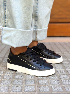 SARAH BLACK (NEW IN) - comprar online