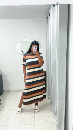 Vestido Mid listrado ,Viscolycra,único (38 ao 46) cor da foto na internet