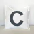 Almohadon 40 x 40 Natural Letra "C" Gris