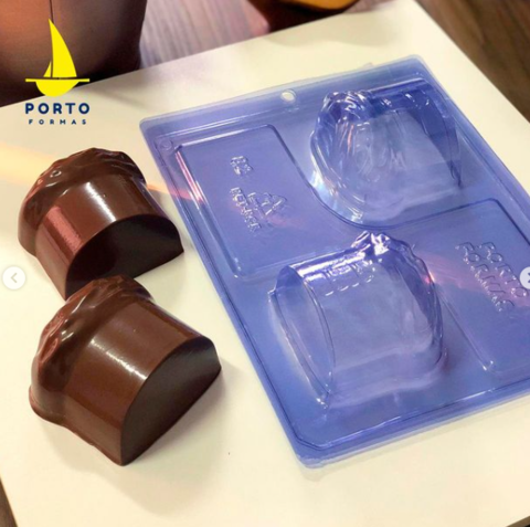 molde para chocotone de chocolate recheado