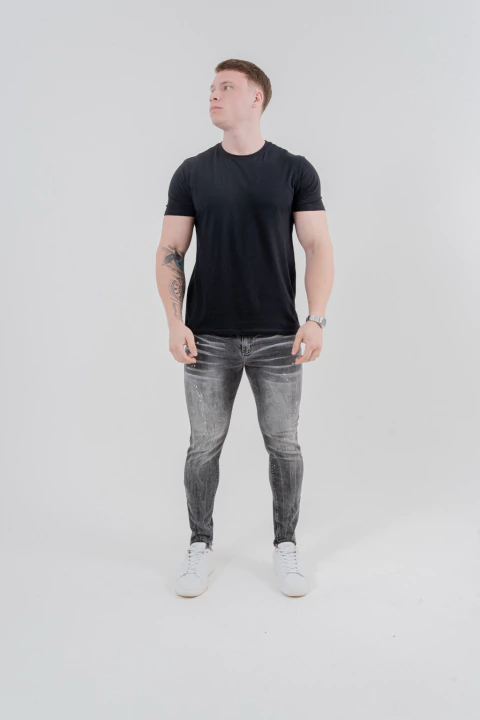 Calça Skinny Básica C/ Pigmento - comprar online
