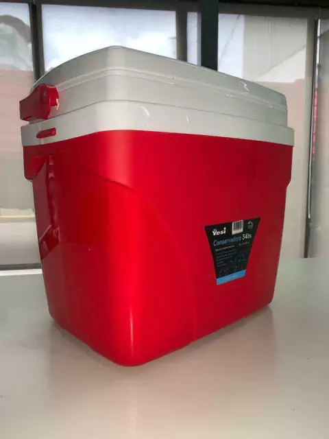 CONSERVADORA 32 LTS YESI