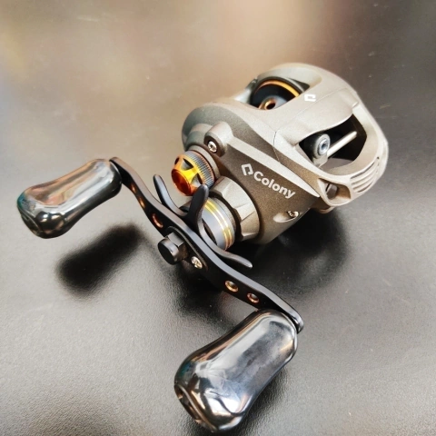 REEL HUEVITO COLONY VENOM X3 7+1 RUL.