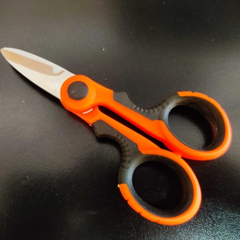 TIJERA NARANJA XFISH
