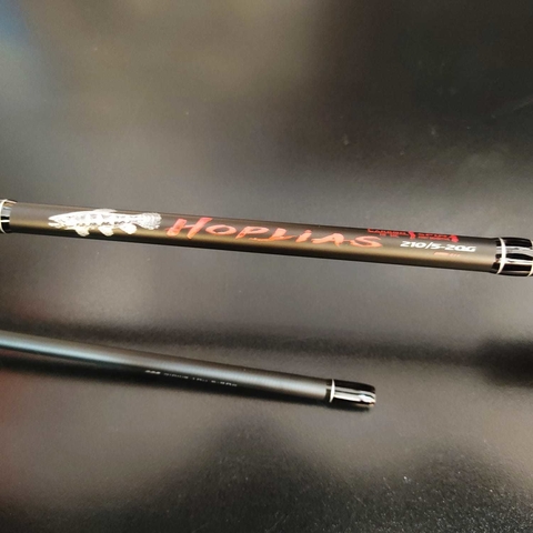 CAÑA CASTER HOPLIAS 2,10 MT 2 TR CARBONO 8-16 LBS