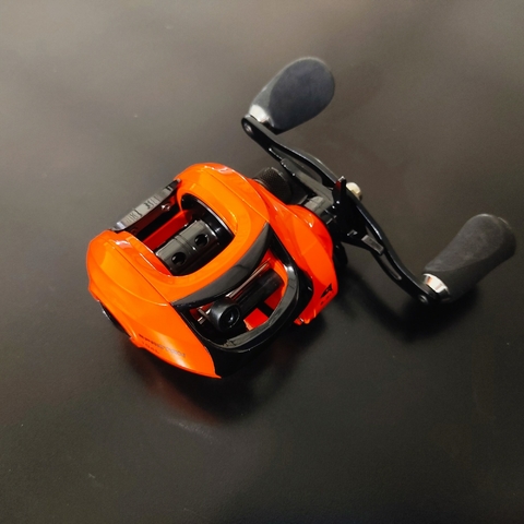 REEL HUEVITO CASTER SPARTAN 104