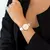 Relógio Feminino Branco Pulseira De Couro Queens Rosé Gold 32mm - comprar online
