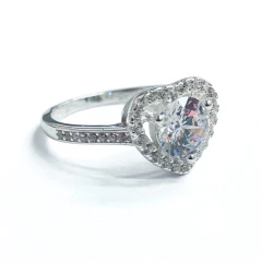 Anillo Italiano 34 - Compromiso Piedra Corazón en internet