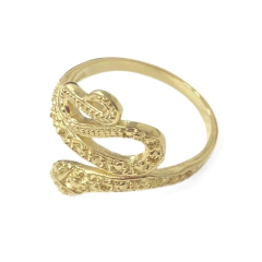 Anillo Laminado en Oro Serpiente Con Piedra - comprar online