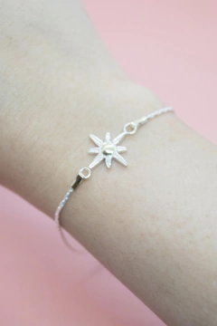 Pulsera Maciza c/Centro Flor Nº2 - comprar online